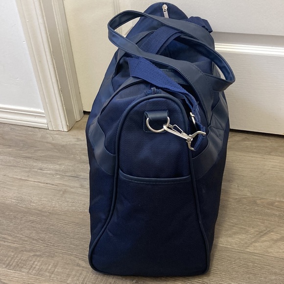Giorgio Armani Navy Blue Duffle Bag - EUC - Picture 4 of 6
